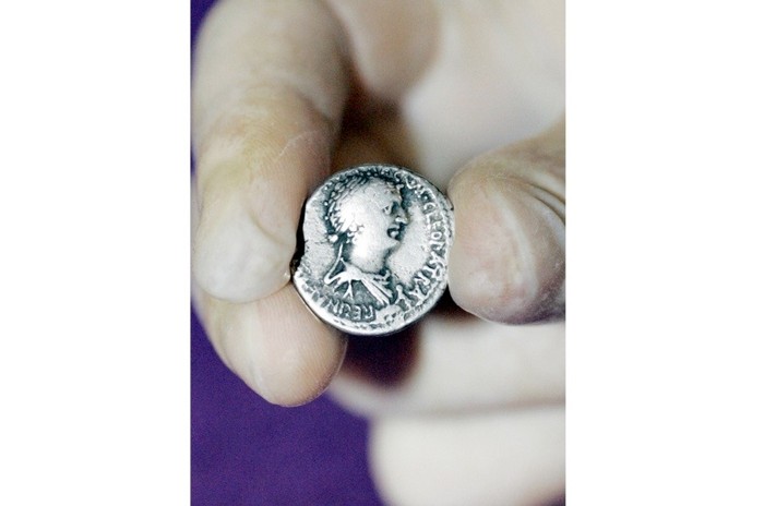 Cleopatra's face on a coin
